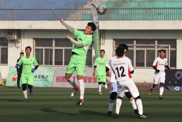 谈球客户端